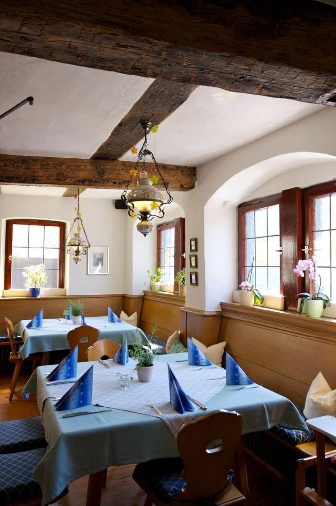 Landhaus Zum Falken Tauberzell Ngoại thất bức ảnh